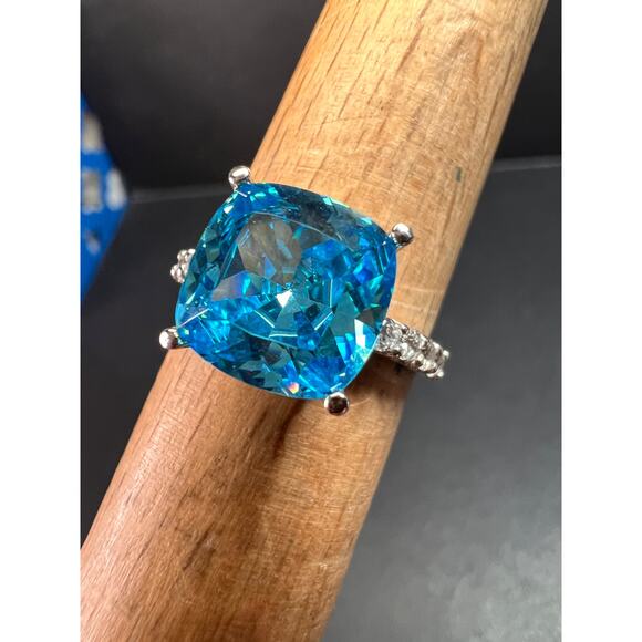 Vintage 14K White Gold Cushion Cut CZ Engagement Ring Size 7 - Picture 9 of 16